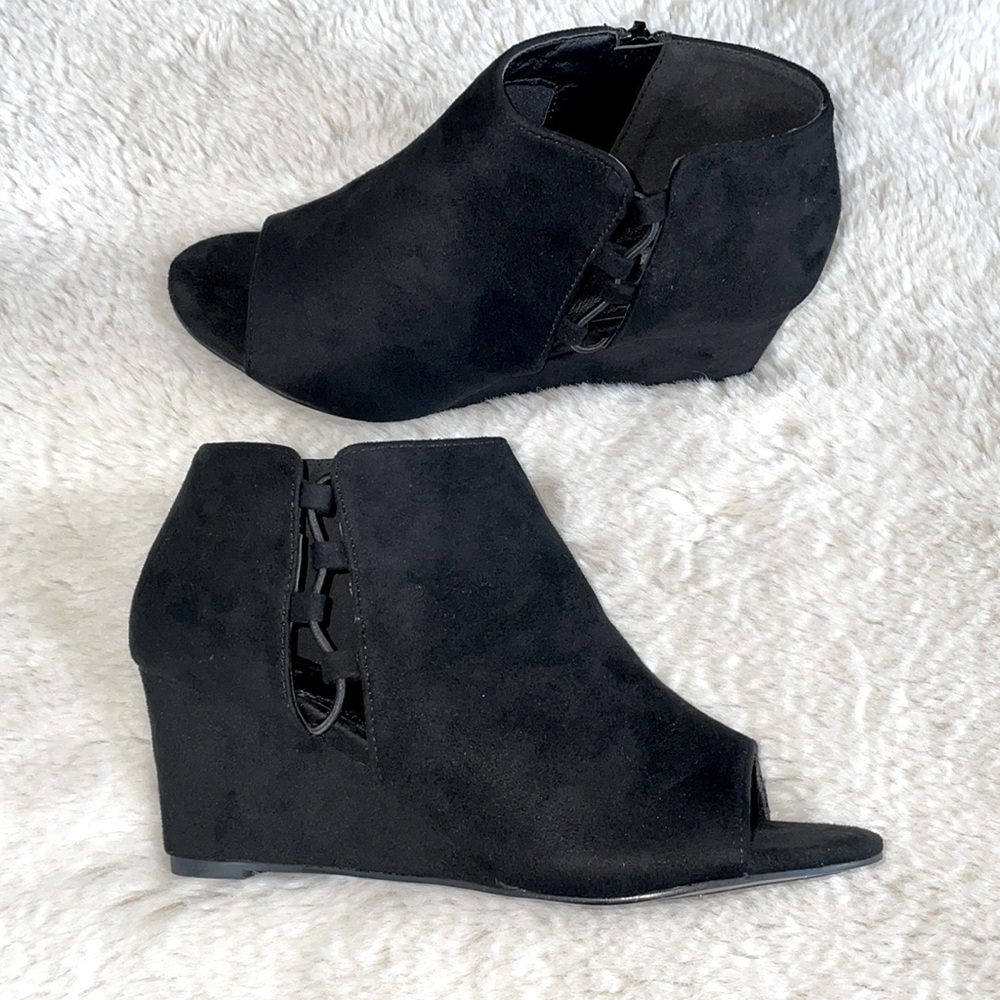 Black Open Toe Wedge Ankle Booties | Size 5.5/6
